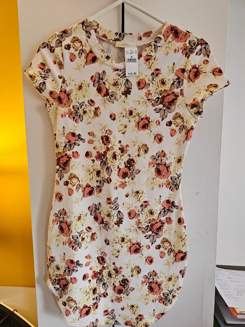 Wet Seal Poetry Floral Style 52393266 - Size M - Liverpool - NWT
